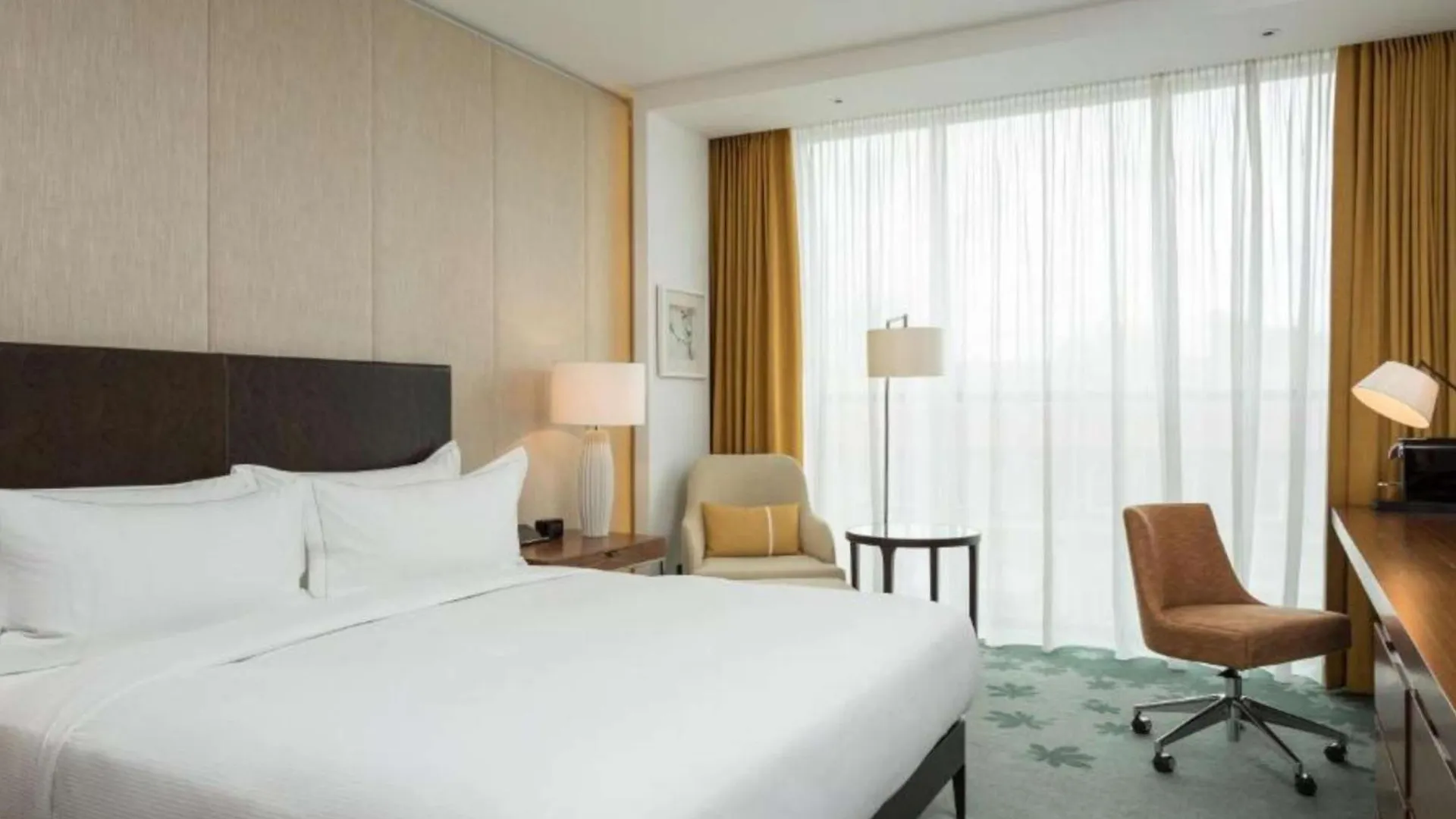 מלון Hilton קייב