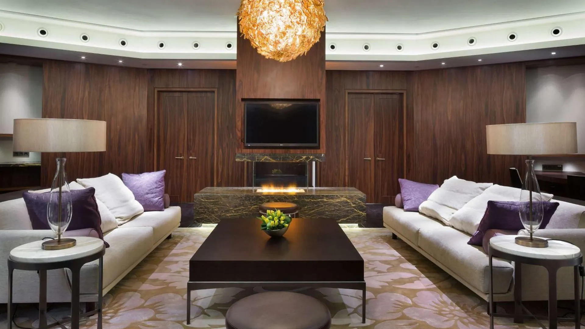 Hilton Kyiv Hotel