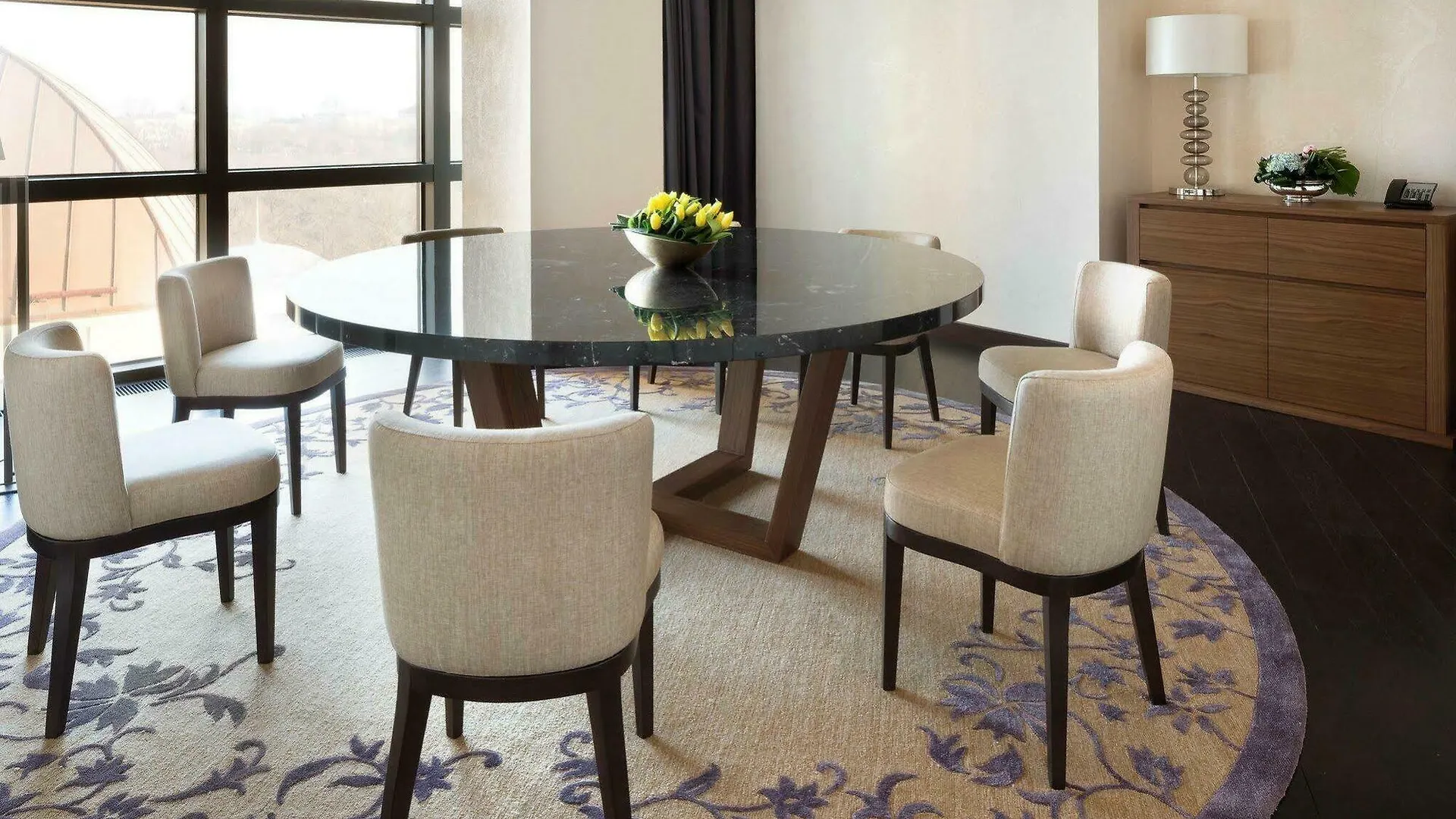 Hilton Kyiv Hotel